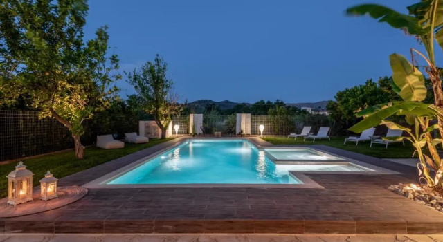 Апартаменты Elenas Home - Dream & Love apts w Private pool