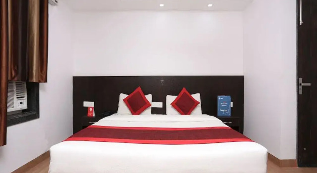 The Curtis By OYO Rooms, Забронировать Отель район Дварка Нью-Дели