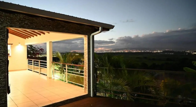 Вилла 972D3 - Villa Tamarin 240m2 vue panoramique