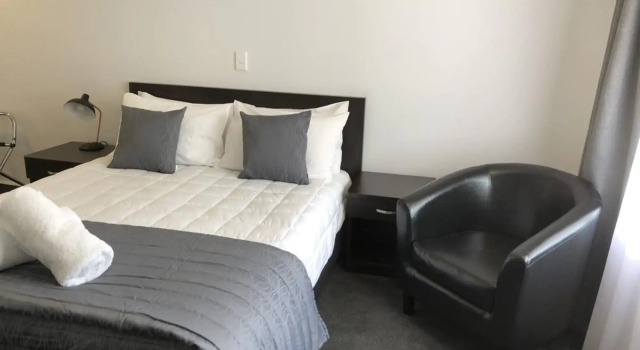 Durham Court Motor Inn, Забронировать Отель Тауранга регион Бей-оф-Пленти