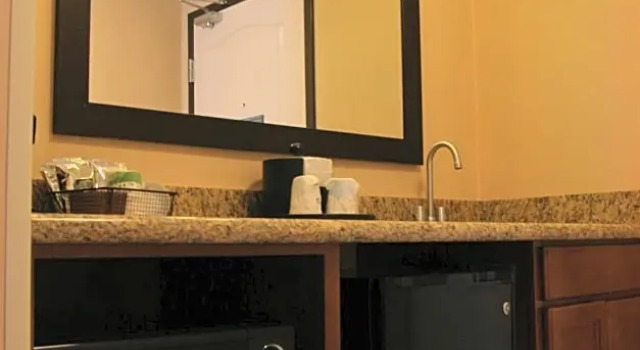 Студия Hampton Inn and Suites Peru