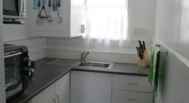 Четырёхместный номер Standard High Street Living Motel