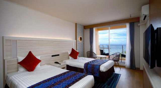 Run of House Hotel Breezebay Marina