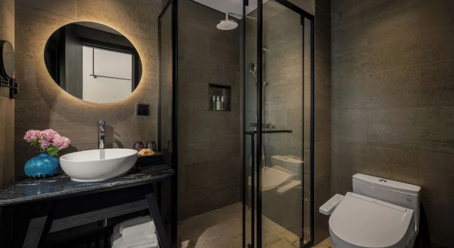 Номер Deluxe с балконом и с видом на реку Caro Premium Danang Hotel