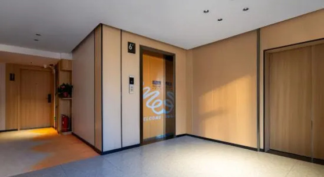Yixuan Hotel (Chenzhou Yuhou Street Bubugao New World Store), Prenota Hotel Hotel a Chenzhou con parcheggio, Parcheggio