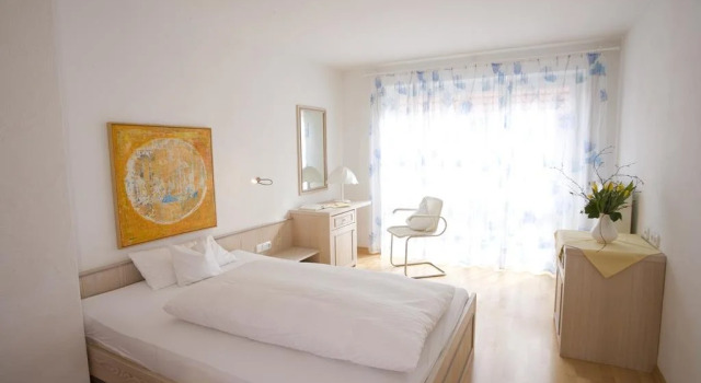 Privatklinik & Gesundheitshotel Am Schlossberg, Prenota Hotel Bad Groenenbach Algovia