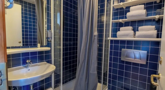 Трёхместный номер Classic Adventure Hotel Hellissandur