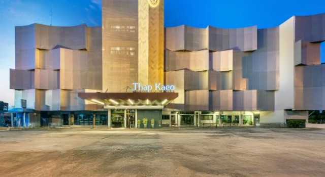 Thap Kaeo Poshtel City Center Korat, Varaa Hotelli Hotellit North-Eastern Thailand pysäköinnillä, Pysäköinti
