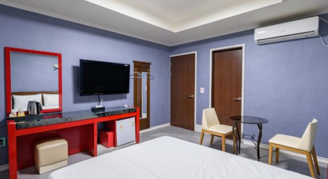 Yeosu Manhattan Hotel, Reserva ahora Hotel Hoteles en Jeolla del Sur con aparcamiento, Aparcamiento