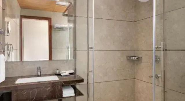 Номер Standard Howard Johnson by Wyndham Udaipur Roop Nagar