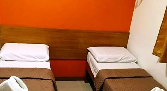 Номер Economy Stone House Hotel Pasay