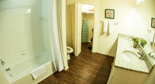 November Special at W. Lucaya 3 Bed ID: 215192, Book Hotel Hoteller i Four Corners med pool, Swimmingpool