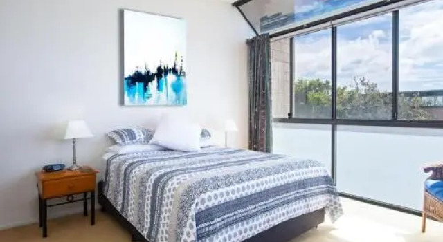 Beach View At One Mile', 8/26 One Mile Close - infinity complex pool & WIFI, 예약 호텔 One Mile Port Stephens