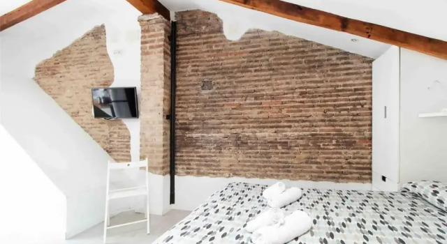 Precioso estudio con terraza privada en la playa, Забронировать Отель Пляж 