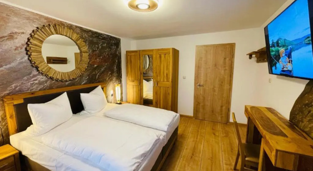 Номер Standard Hotel Restaurant Unikat