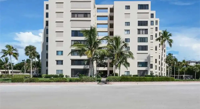 Sandarac B503 - Two Bedroom Condo, Забронировать Отель Отели Fort Myers Area с бассейном, Бассейн
