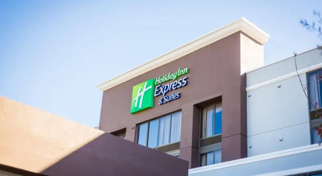 Кровать в общем номере Atwell Suites Austin Airport by IHG
