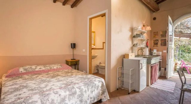 Casale degli Olmi, Prenota Hotel Monteverdi Marittimo Toscana
