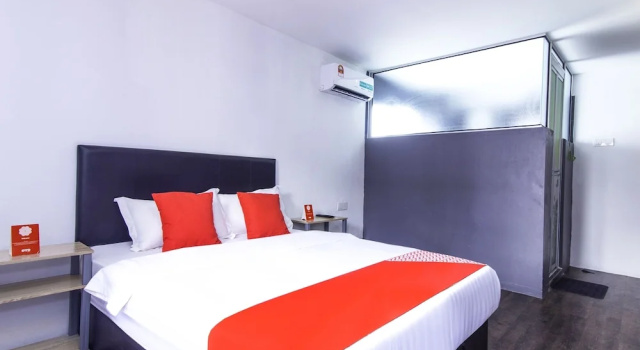 Номер Deluxe Intime Hotel Kuchai Lama Kuala Lumpur
