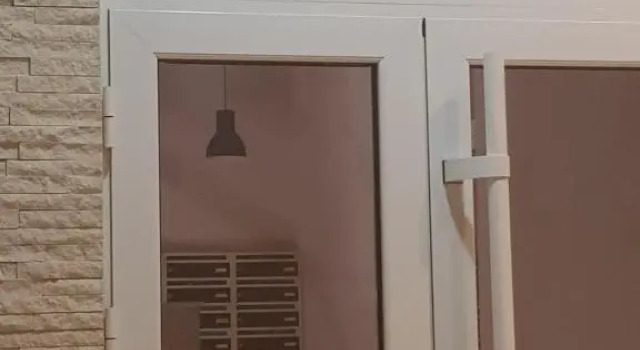 Apartment Lux Lomina, Buchen Sie Ferienwohnung Čačak 