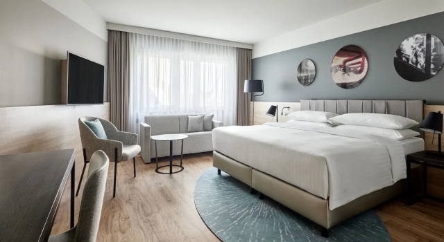 Двухместный номер Standard Basel Marriott Hotel