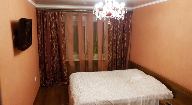 Апартаменты с балконом и с красивым видом из окна Квартира около ТРЦ Планета