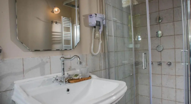 Люкс c 1 комнатой Kyria Boutique House