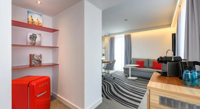 Люкс Novotel Wien Hauptbahnhof