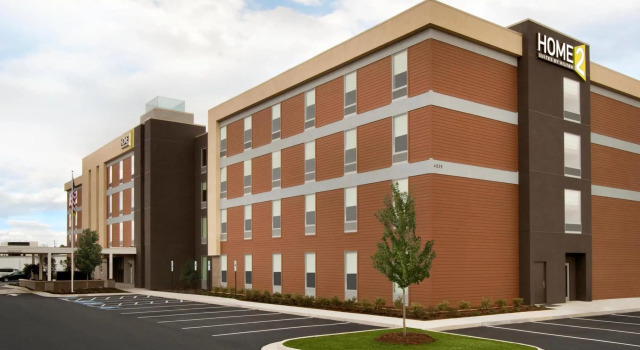 Кровать в общем номере Home2 Suites by Hilton Fayetteville Fort Bragg