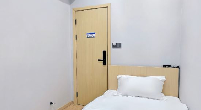 Капсула Yuan Lingjing E-Sports Hotel