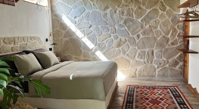Roots Tree House Boutique Hotel Uluwatu, Забронировать Отель Отели провинции Бали с завтраком, Завтраки