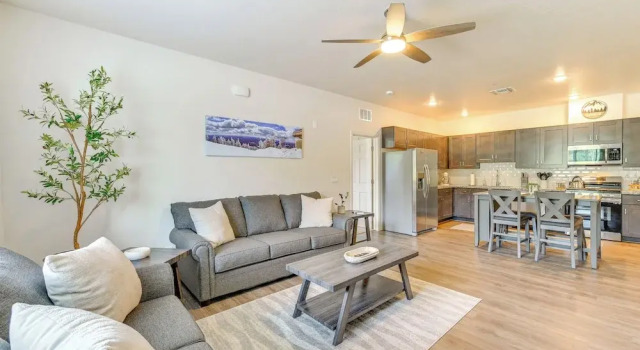 Апартаменты 2 Mi to Dtwn & Nau: Flagstaff Condo w/ Patio!