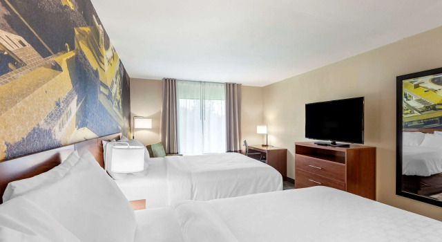 Четырёхместный номер Standard Clarion Pointe Racine - Mount Pleasant