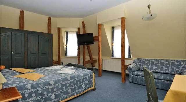 Трёхместный номер Standard Villa Nautilus
