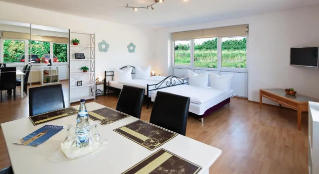 Апартаменты Motel Stralsund