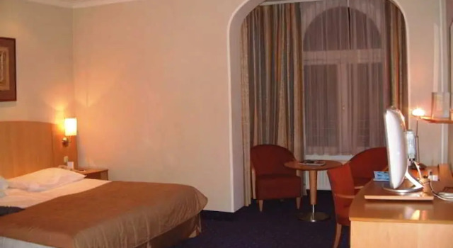 Hotel Baba Continental