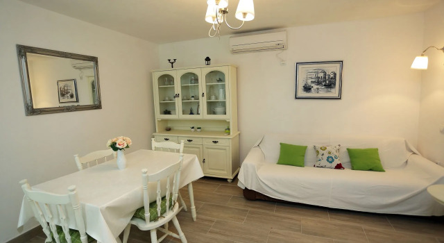 Apartment Ali - modern apartments: A2 Supetar, Island Brac, Prenota Appartamento San Pietro di Brazza 