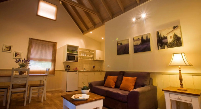Autumn Abode Cottages, Book Hotel Bright 