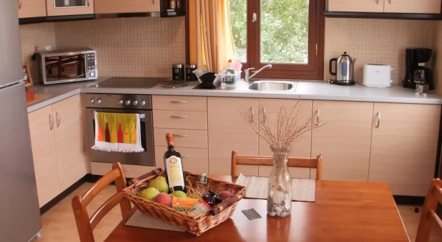 Апартаменты с балконом Бунгало Gaea Gardens Studios and Villas