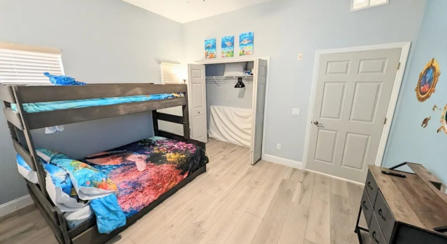 Bahama Bay Resort Penthouse w Lake View 15209, Забронировать Курортный отель Курортные отели штата Флориды, Курортный отель