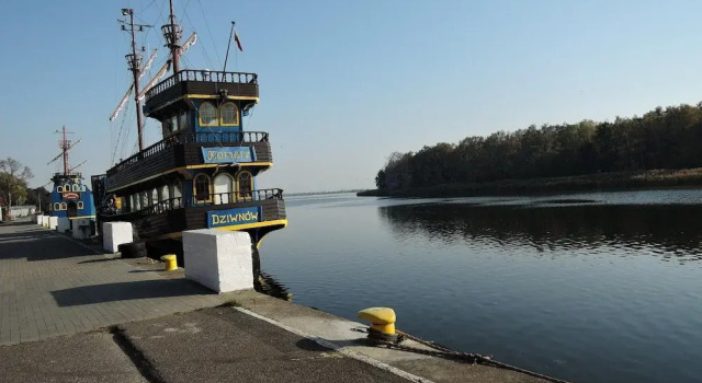 Номер Standard House on Water in Dziwnow Near Clean Beach