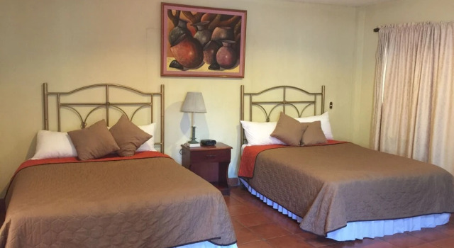 Hotel El Conquistador, Забронировать Отель Отели в центре Манагуа с завтраком, отели в центре Манагуа с завтраком
