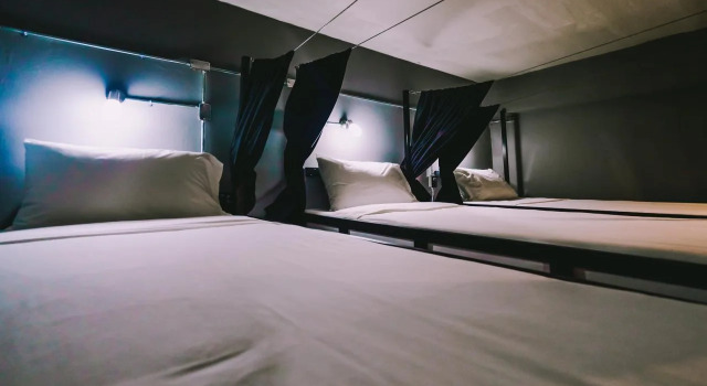 Slumber Party Hostel, Забронировать Хостел Отели Южного Таиланда с парковкой, Парковка