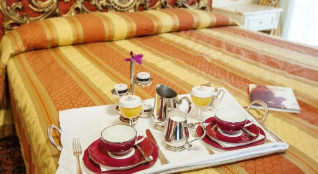 Одноместный номер Hotel Regina Palace