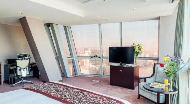Люкс Executive с красивым видом из окна The Blue Sky Hotel and Tower