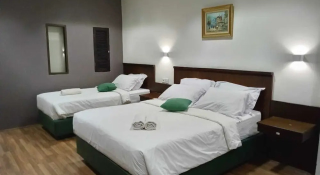 Люкс City Hotel