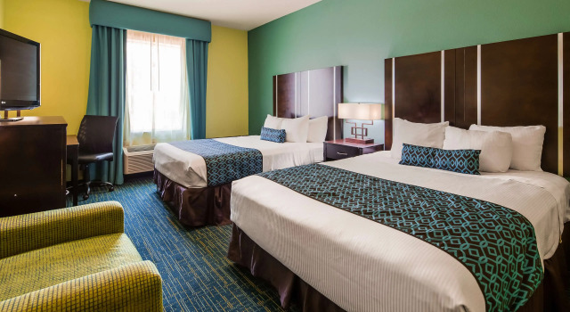 Четырёхместный номер Standard Best Western Plus Carrizo Springs Inn & Suites
