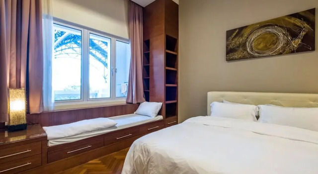 Апартаменты Executive c 1 комнатой с балконом Home Suites by Marina