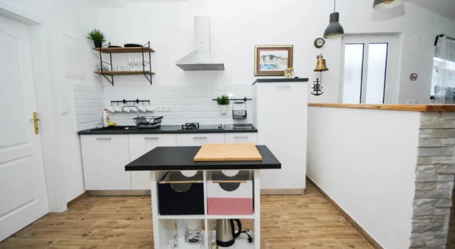 Апартаменты Lolas Apartments