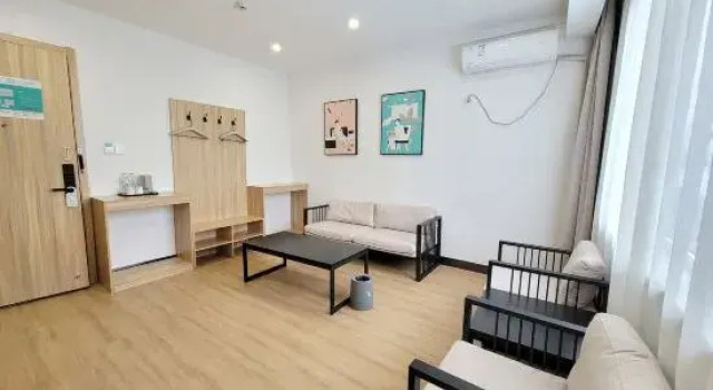 Ginza Jiaxuan Light Residence Hotel (Dong'a Station Branch), Prenota Hotel Hotel a Shandong con parcheggio, Parcheggio